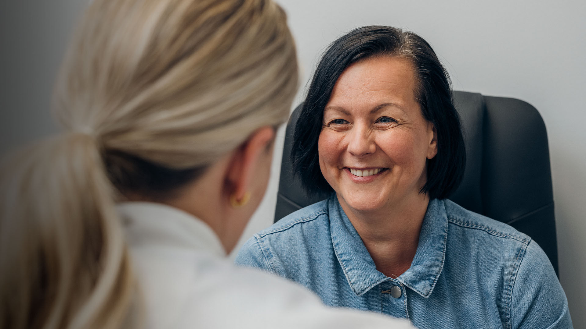 Silmäluomileikkaus Silmäasemalla